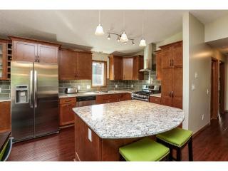 9755 Upper 205th St, Lakeville, MN 55044-6832