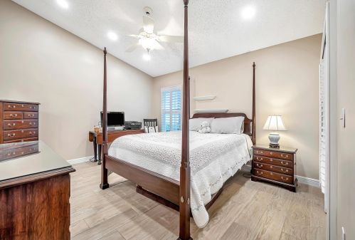 490 9 Pl, Vero Beach FL 32960-6822 exterior