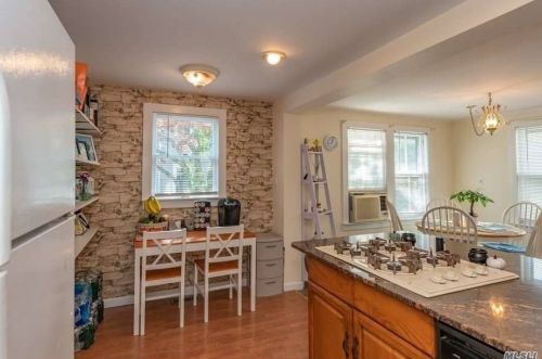 1385 Old Shipyard Ln, Southold NY  11971-1539 exterior