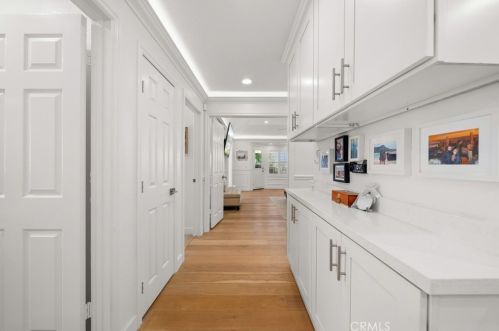 360 Paxton Ct, Upland CA 91784-1373 exterior