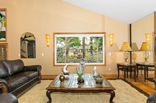 2144 Vallejo Way, Upland, CA 91784-1438