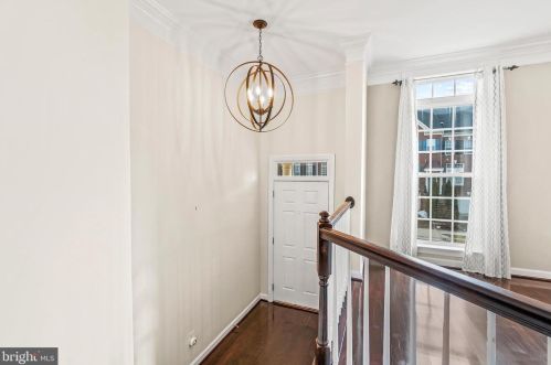 1116 Keokuk Ter, Leesburg VA 20176-6665 exterior