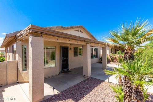 3096 Palm Beach Dr, Chandler AZ  85249-9053 exterior