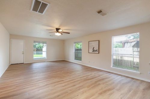 15238 Grassington Dr, Channelview TX  77530-4574 exterior