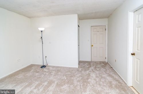 48 Drewes Ct, Lawrence Township NJ  08648-2634 exterior