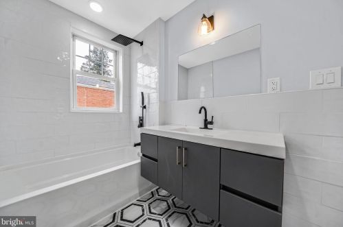 2836 Haverford Rd, Ardmore PA  19003-1715 exterior