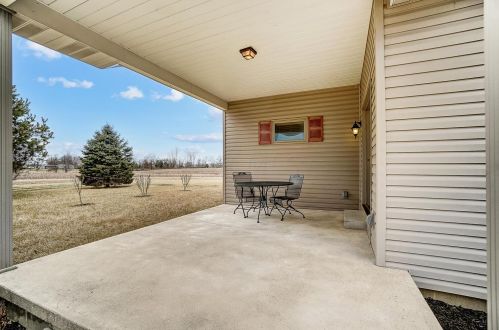 7115 Van Wagener Rd, London OH  43140-8425 exterior