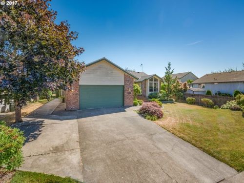 1970 Rhododendron Dr, Woodland, WA 98674-7206