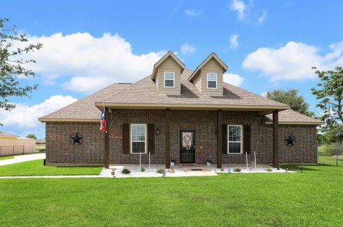542 Schmidt Rd, Sealy, TX 77474-9464