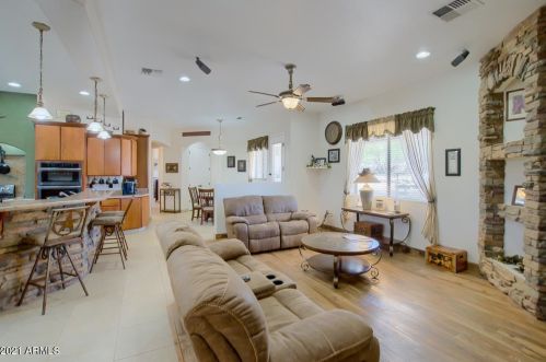 45409 22 St, Phoenix AZ 85087-7543 exterior