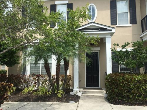 510 Gilman Pl, Saint Petersburg, FL 33716-1306