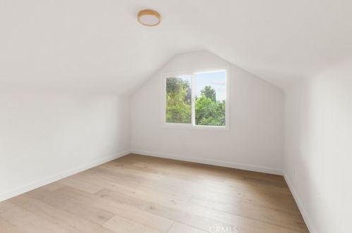 596 Mountain View St, Altadena CA  91001-4921 exterior