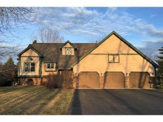 5801 Turtle Lake Rd, Saint Paul, MN 55126-4766