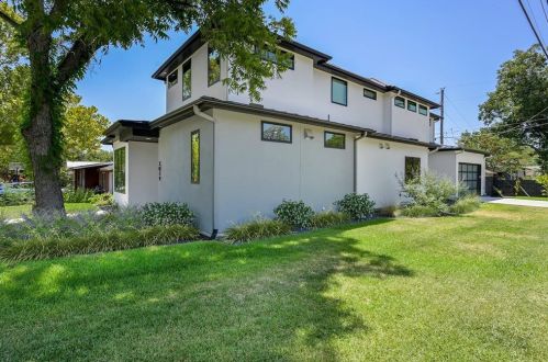 2019 Brentwood St, Austin TX  78752-4105 exterior
