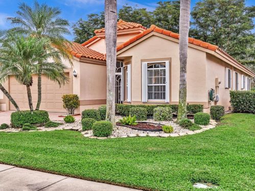 6840 Lismore Ave, Boynton Beach FL  33437-6441 exterior