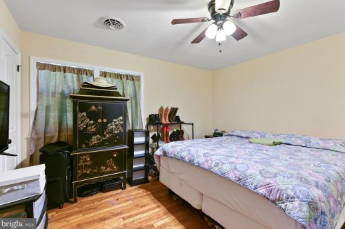 3737 Denneys Rd, Dover, DE 19904-1316