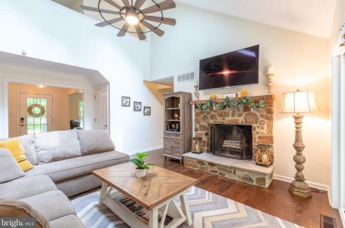 300 Williamson Way, Downingtown PA  19335-1587 exterior