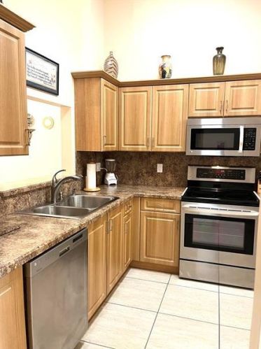 6082 Lake Hibiscus Dr, Delray Beach FL  33484-4617 exterior