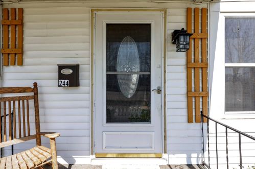 244 Main St, London, OH 43140-1115