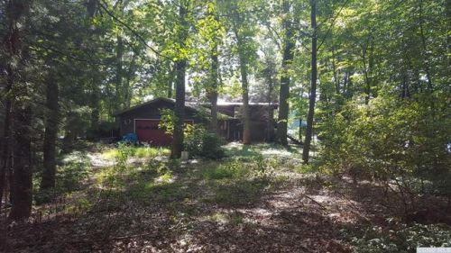 27 Island Dr, Copake, NY 12516-1025