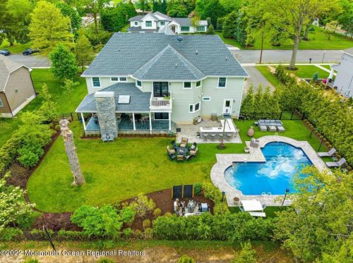 76 Brookwillow Ave, West Long Branch, NJ 07764-1842
