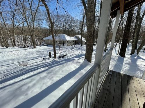 128 Pound Rd, Cumberland RI  02864-2706 exterior