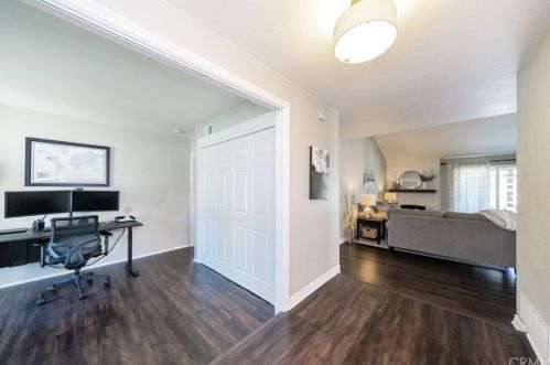 656 Rancho Santiago, Orange CA  92869-1951 exterior