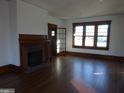 39 Princeton Ave, Princeton NJ  08540-5255 exterior