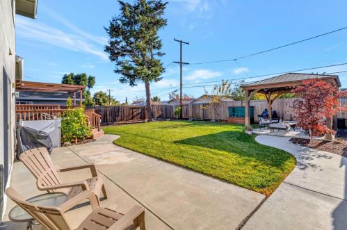 724 Natoma Dr, San Jose CA  95123-3935 exterior