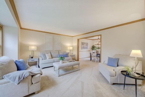 1710 Laurel Ave, Hudson WI  54016-2000 exterior