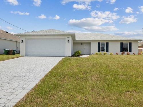 2104 16th Pl, Cape Coral, FL 33909-4694