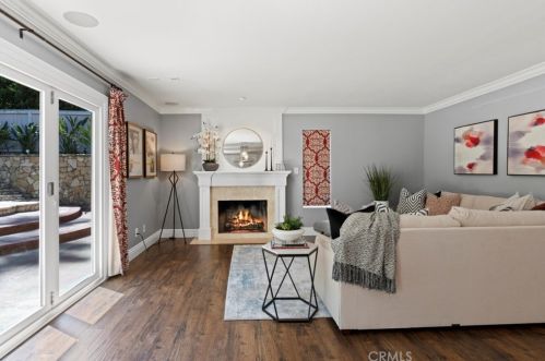 584 Andover Dr, Anaheim CA  92807-4606 exterior