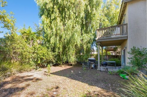 32488 Guevara Dr, Temecula CA  92592-2802 exterior