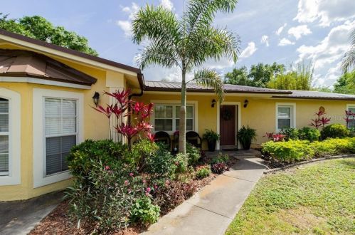 545 Rainero St, Lake Alfred, FL 33850-3029
