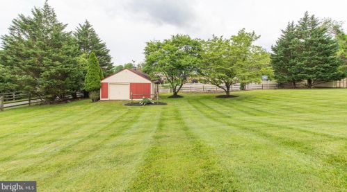 388 Smithbridge Rd, Glen Mills PA  19342-1429 exterior