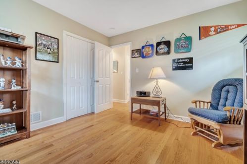 110 Glenwood Rd, Cranford NJ  07016-1920 exterior