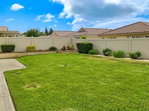 1750 Forest Oaks Dr, Beaumont CA  92223-8563 exterior