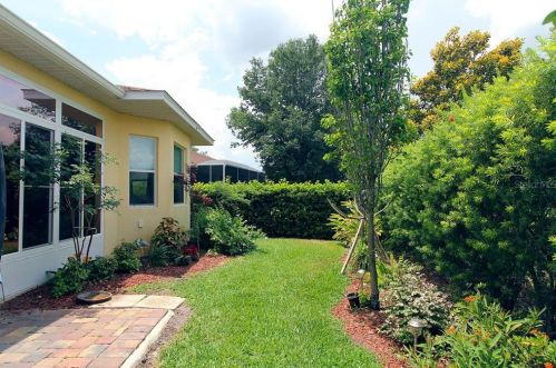 10208 Dory Dr, Oxford FL  34484-3741 exterior