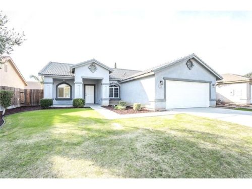 1726 Pyxis St, Bakersfield, CA 93306-8413