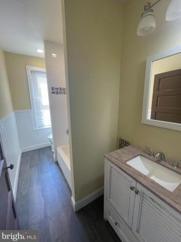 14 Basin St, Norristown PA 19401-4060 exterior