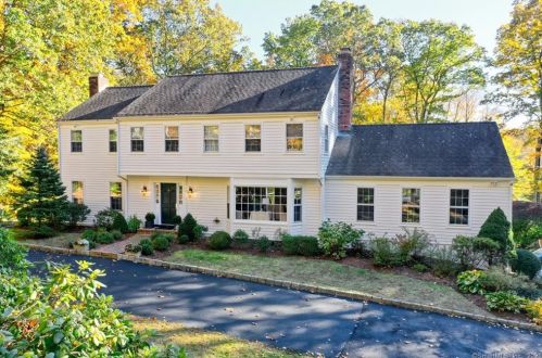 260 Wahackme Rd, New Canaan, CT 06840-3934