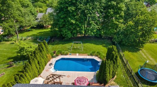 2138 Silverwood Ct, Florence, KY 41042-9129
