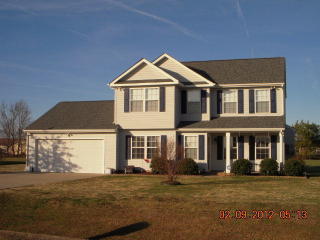 104 Princess Anne Cir, Elizabeth City NC  27909-8205 exterior