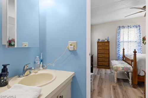 26248 Queen Mary Ln, Bonita Springs FL  34135-6536 exterior