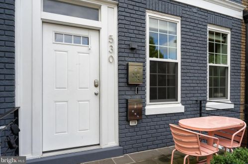 530 Irving St, Washington, DC 20010-2904