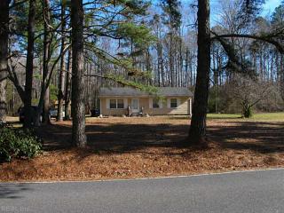 2044 Ballahack Rd, Chesapeake, VA 23322-2804