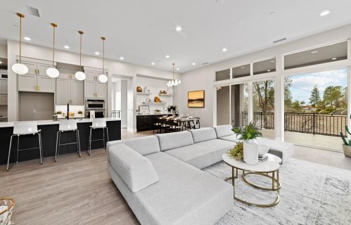3050 Legends Dr, Meadow Vista, CA 95722-9346