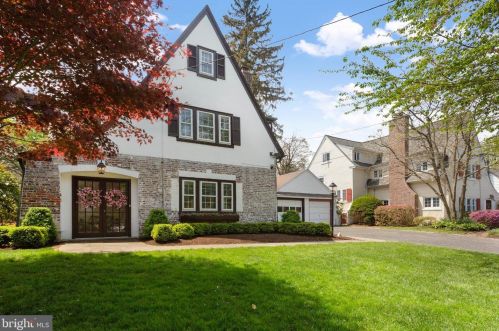 462 Glenmary Ln, Wayne, PA 19087-4404