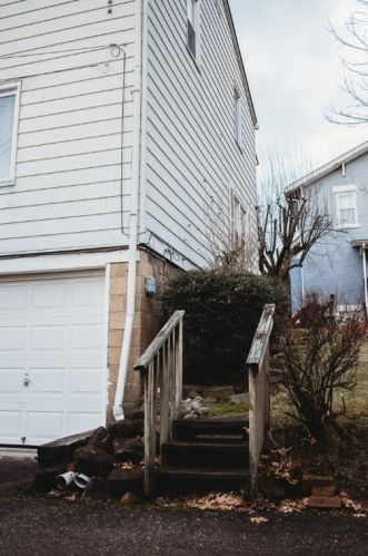 2013 Ridge Ave, New Kensington PA  15068-4043 exterior