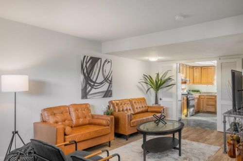 823 Beaver Creek Way, San Jose CA  95133-1204 exterior